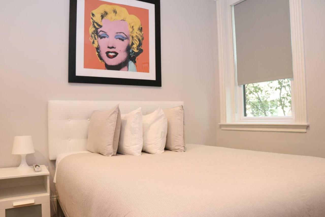 A Stylish Stay W/ A Queen Bed, Heated Floors.. #15 Brookline Bagian luar foto