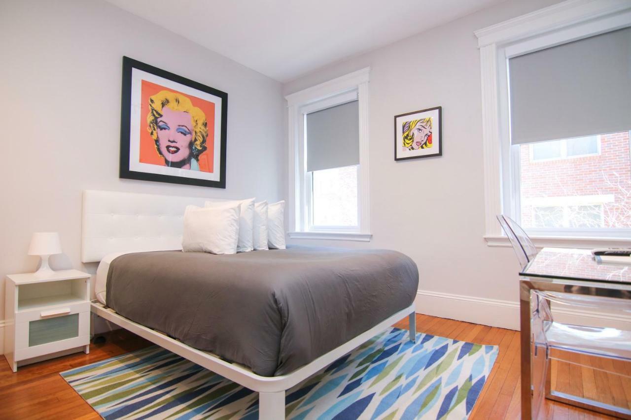 A Stylish Stay W/ A Queen Bed, Heated Floors.. #15 Brookline Bagian luar foto